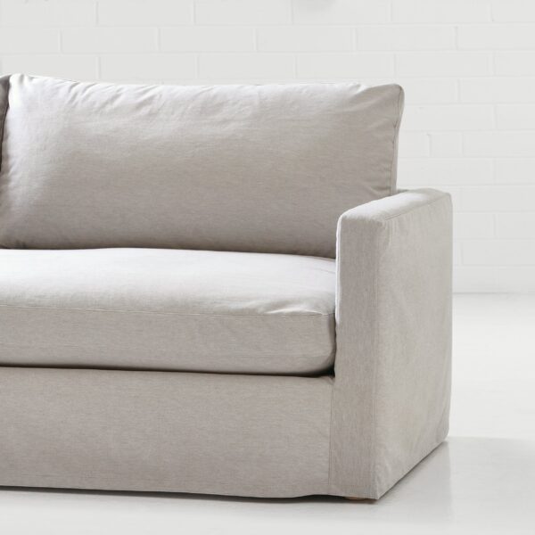 ColletteSofa_productpage_2500x2500_1151bcf6-8e66-4061-b13b-df24a7b61d5d